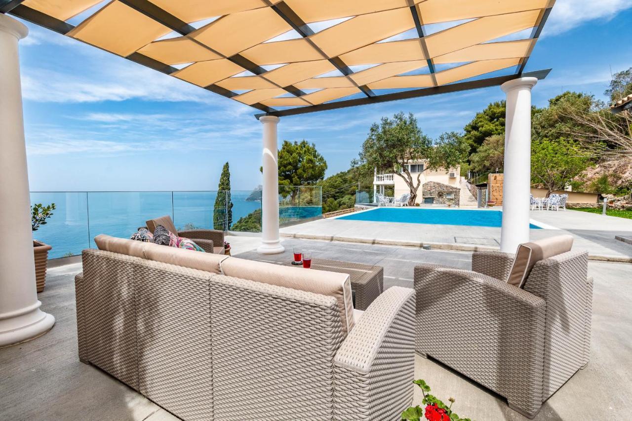 Ocean View - Luxury Villa Nefeli Kontogialos Buitenkant foto